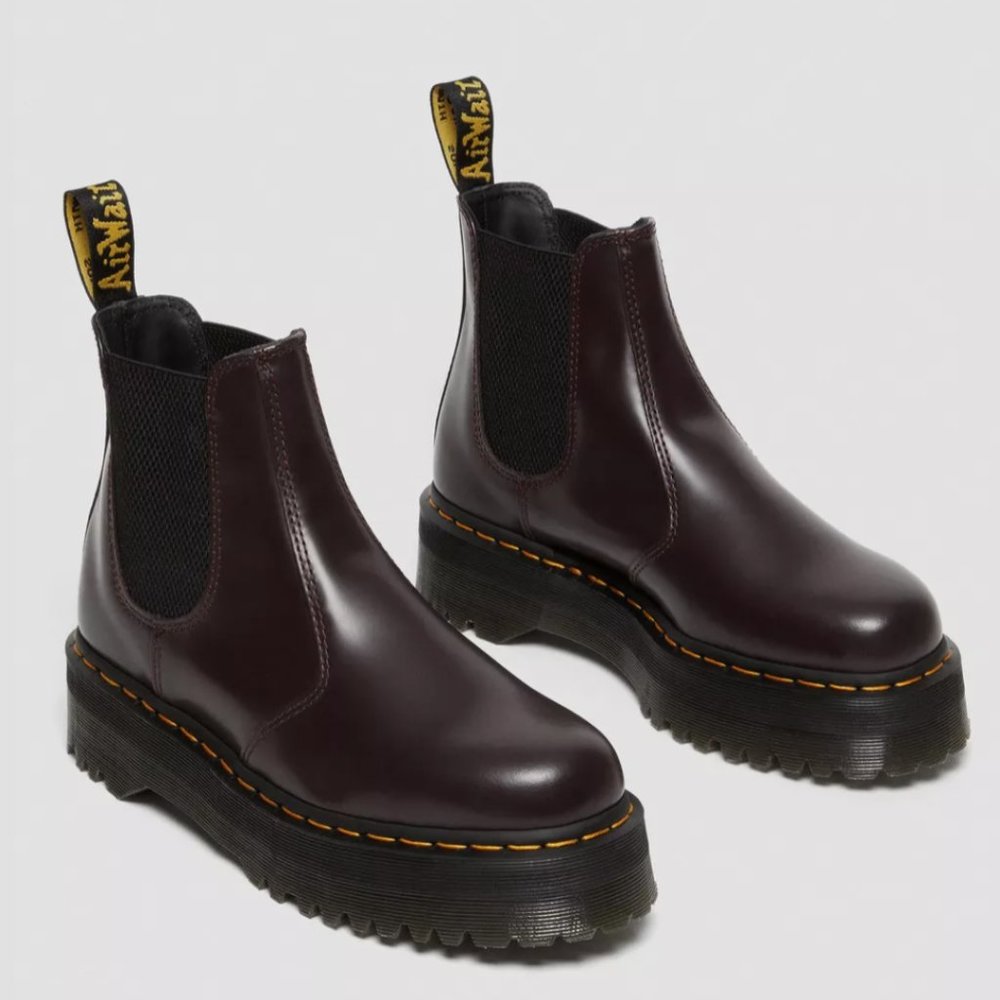 NIB DR. MARTENS 2976 SMOOTH LEATHER PLATFORM CHELSEA BOOTS BURGANDY 24687001